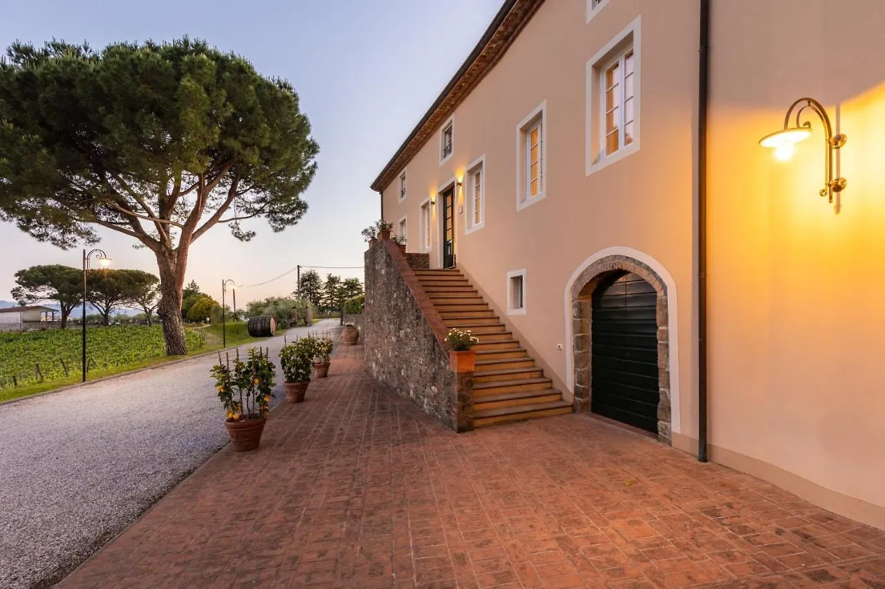Fattoria Camigliano, Luxury Farmhouse With Pool Inside A Wine Estate Capannori