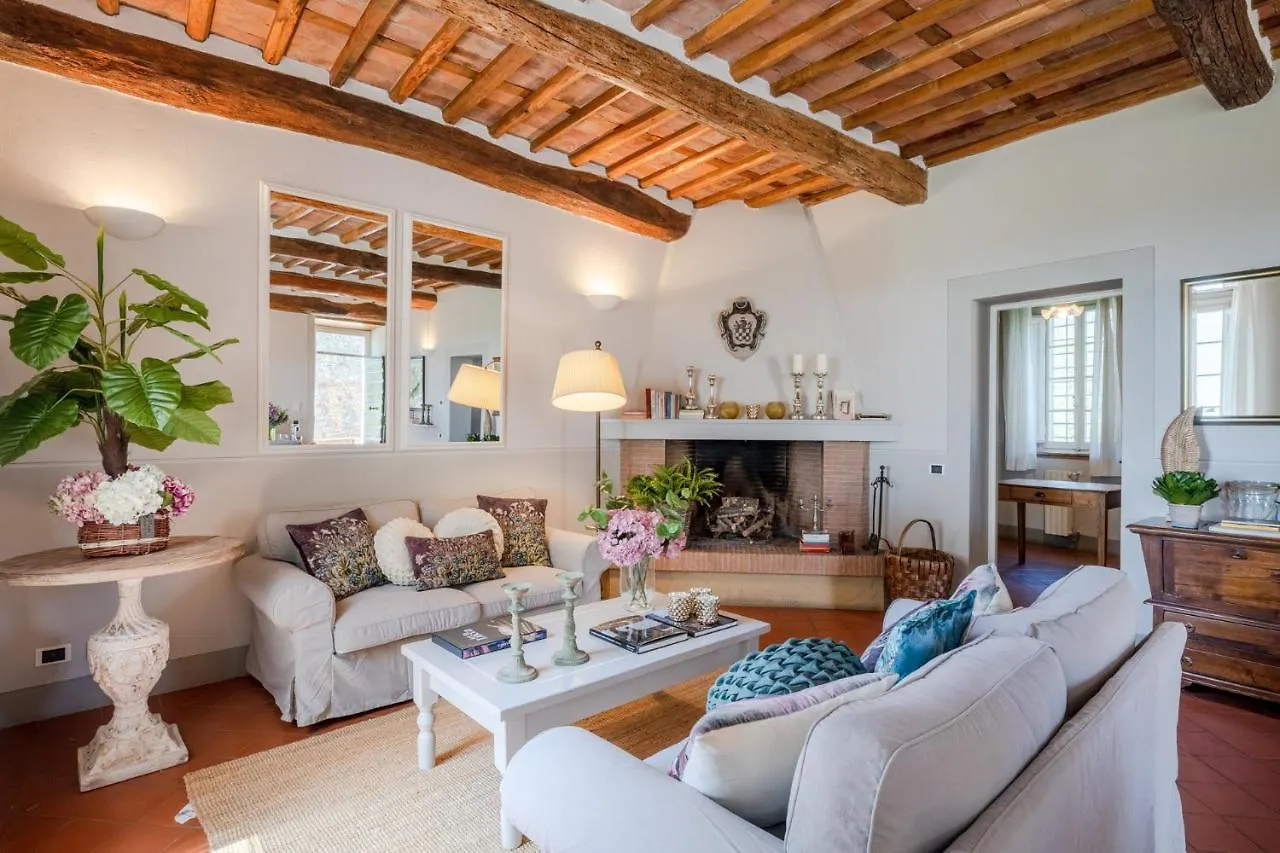 Villa Fattoria Camigliano, Luxury Farmhouse With Pool Inside A Wine Estate Capannori Italy